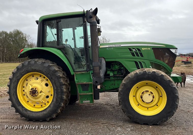 image for item ET7330 2014 John Deere 6140M MFWD tractor