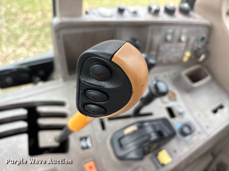 image for item ET7330 2014 John Deere 6140M MFWD tractor