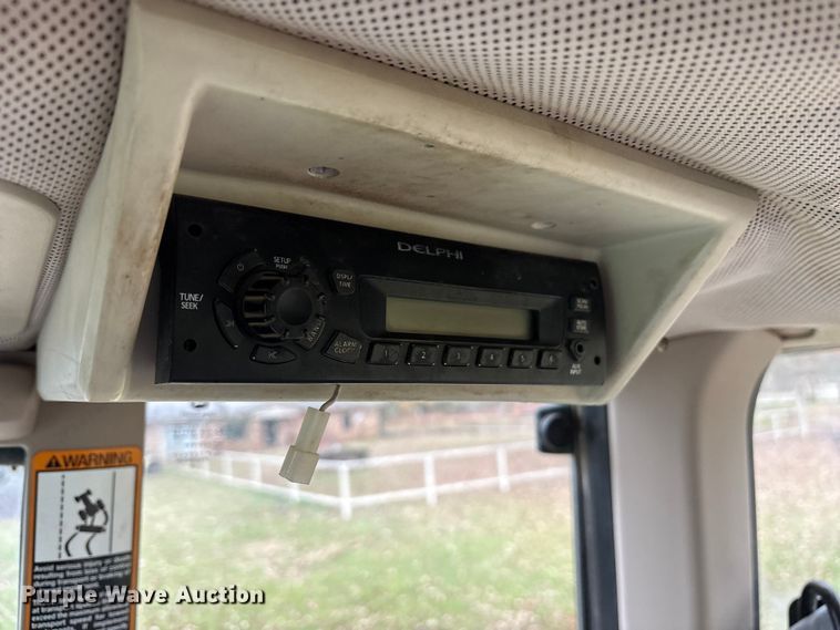 image for item ET7330 2014 John Deere 6140M MFWD tractor