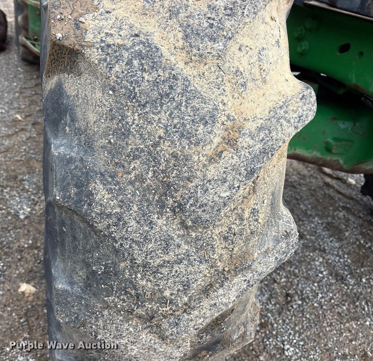 image for item ET7330 2014 John Deere 6140M MFWD tractor