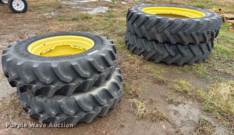 image for item ET7331 (4) tires and wheels