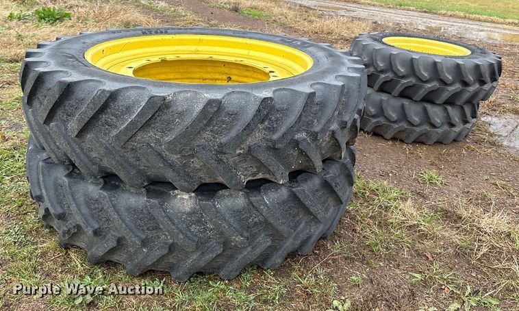 image for item ET7331 (4) tires and wheels