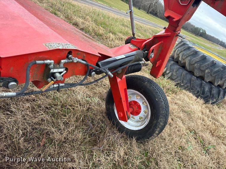 image for item ET7332 Kuhn SR 112 GII hay rake