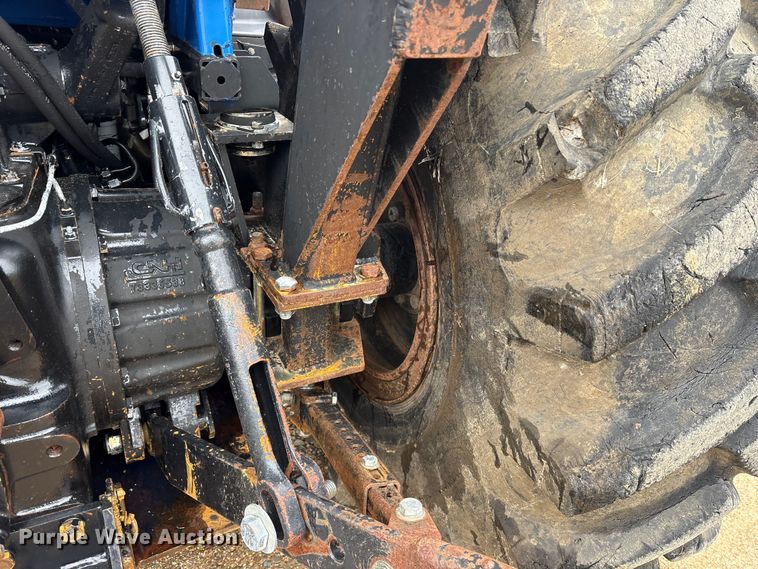 image for item ET7353 2015 New Holland TS6.120 MFWD tractor