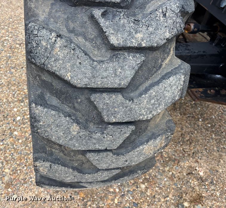 image for item ET7353 2015 New Holland TS6.120 MFWD tractor