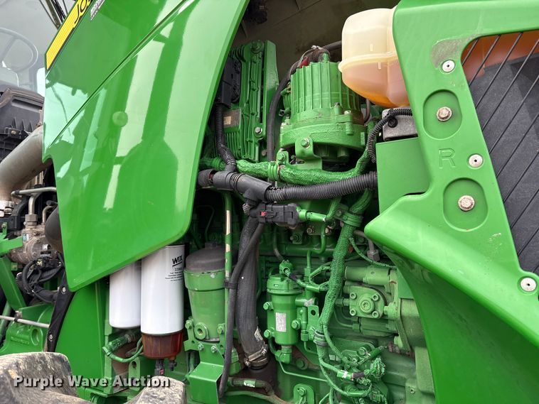 image for item ET7354 2011 John Deere 8335R MFWD tractor