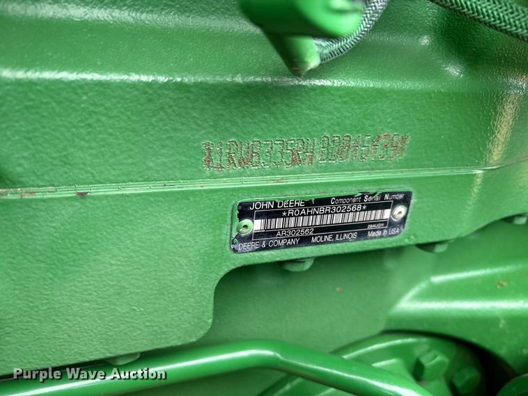 image for item ET7354 2011 John Deere 8335R MFWD tractor