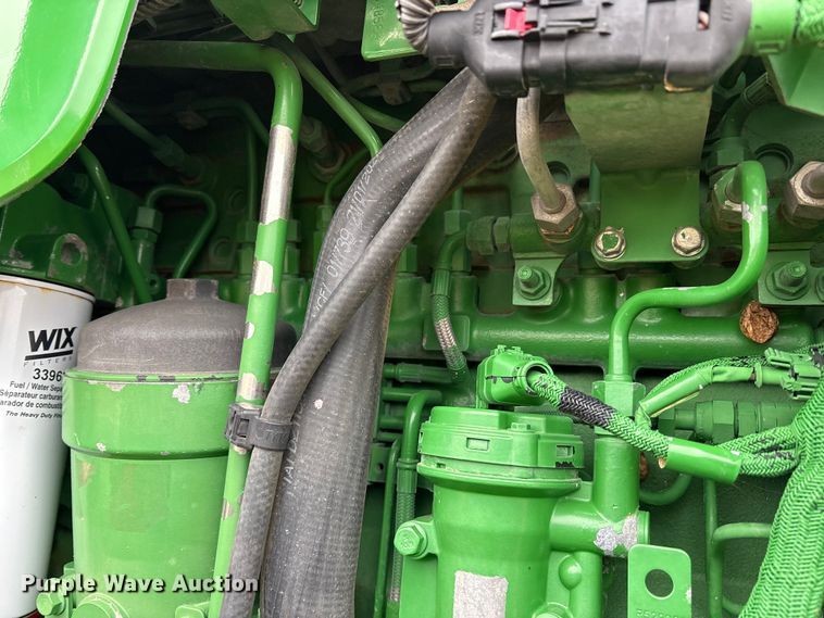 image for item ET7354 2011 John Deere 8335R MFWD tractor