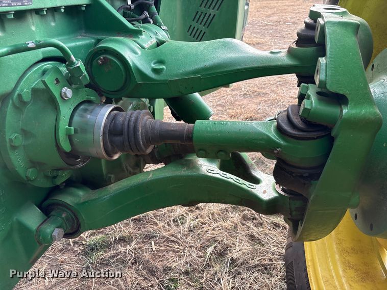 image for item EU4741 2015 John Deere 8270R MFWD tractor