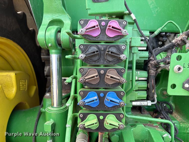 image for item EU4741 2015 John Deere 8270R MFWD tractor