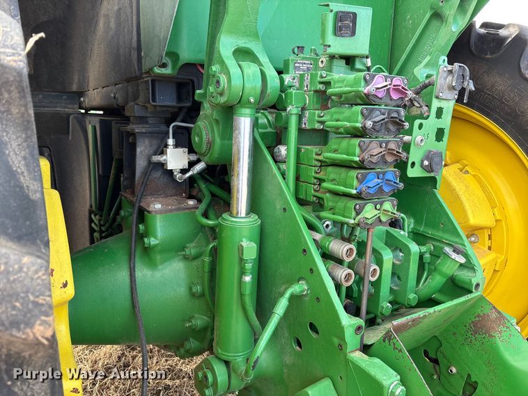 image for item EU4741 2015 John Deere 8270R MFWD tractor