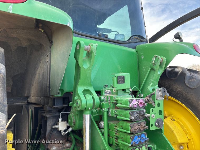 image for item EU4741 2015 John Deere 8270R MFWD tractor