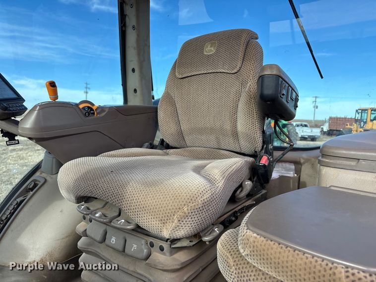 image for item EU4741 2015 John Deere 8270R MFWD tractor