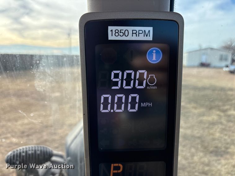 image for item EU4741 2015 John Deere 8270R MFWD tractor