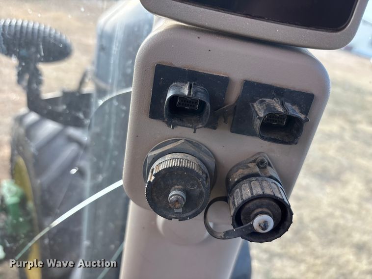 image for item EU4741 2015 John Deere 8270R MFWD tractor