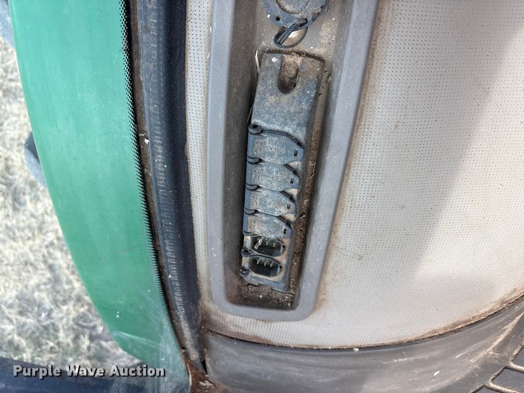 image for item EU4741 2015 John Deere 8270R MFWD tractor