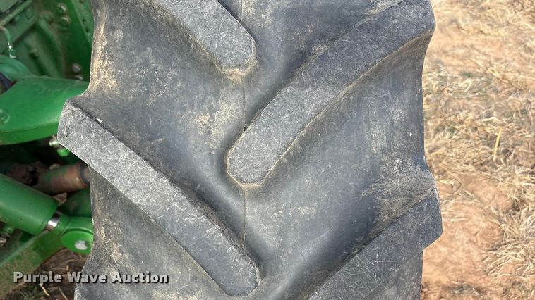 image for item EU4741 2015 John Deere 8270R MFWD tractor