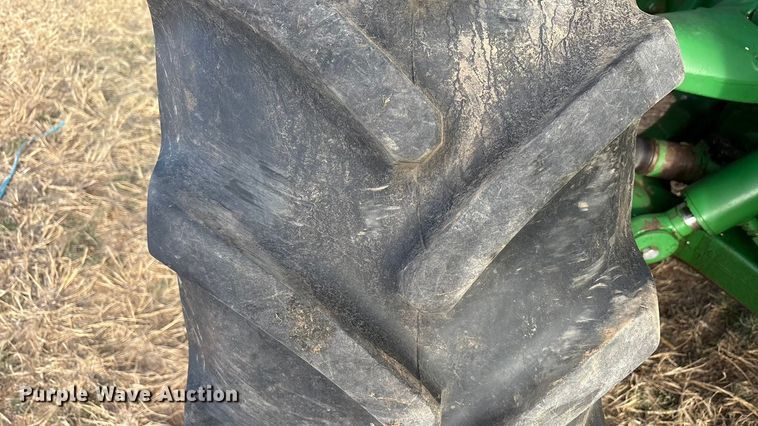 image for item EU4741 2015 John Deere 8270R MFWD tractor