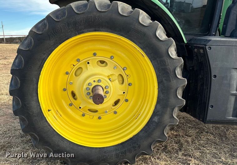 image for item EU4741 2015 John Deere 8270R MFWD tractor