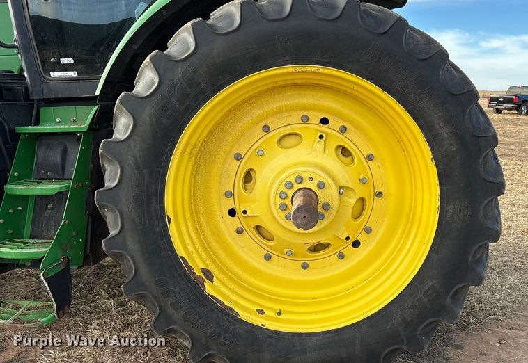 image for item EU4741 2015 John Deere 8270R MFWD tractor