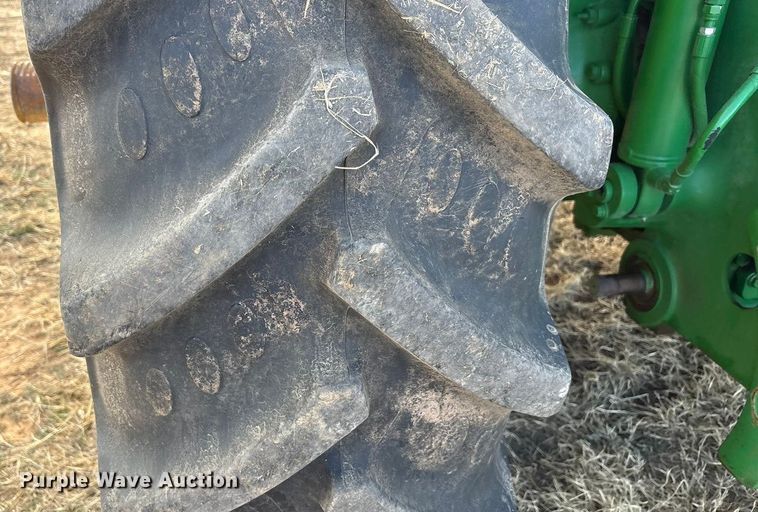 image for item EU4741 2015 John Deere 8270R MFWD tractor