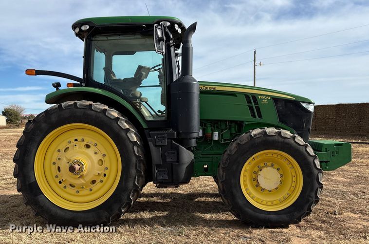 image for item EU4742 2014 John Deere 7210R MFWD tractor