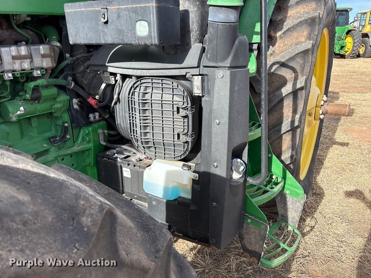 image for item EU4742 2014 John Deere 7210R MFWD tractor