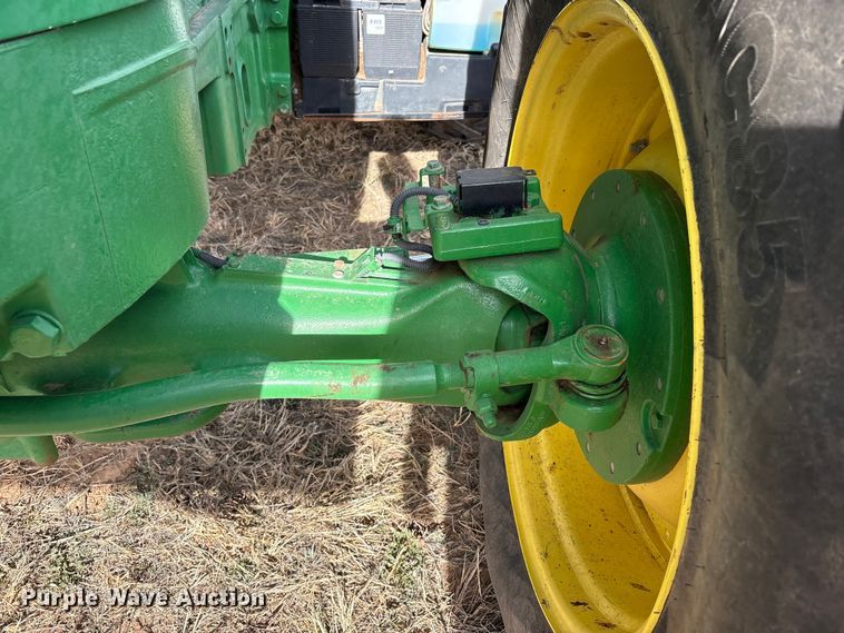 image for item EU4742 2014 John Deere 7210R MFWD tractor
