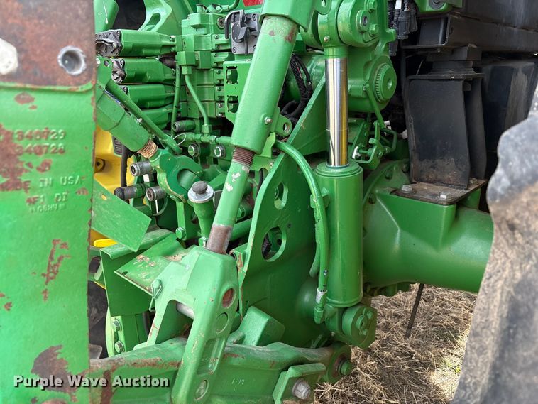 image for item EU4742 2014 John Deere 7210R MFWD tractor