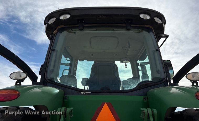 image for item EU4742 2014 John Deere 7210R MFWD tractor