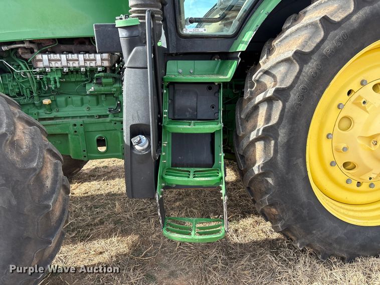 image for item EU4742 2014 John Deere 7210R MFWD tractor