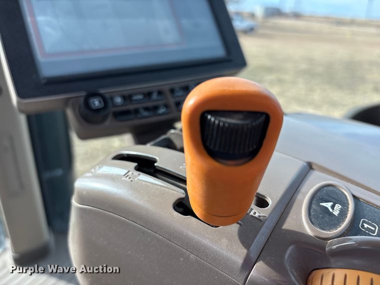 image for item EU4742 2014 John Deere 7210R MFWD tractor