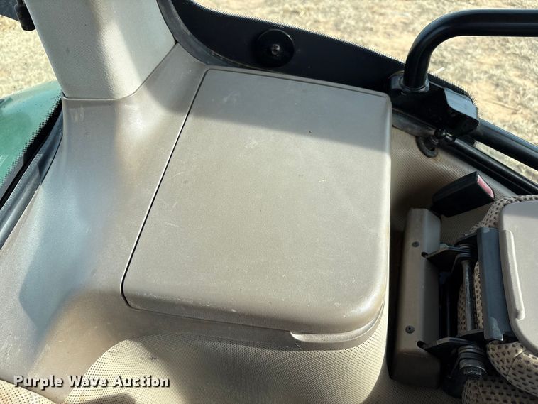 image for item EU4742 2014 John Deere 7210R MFWD tractor