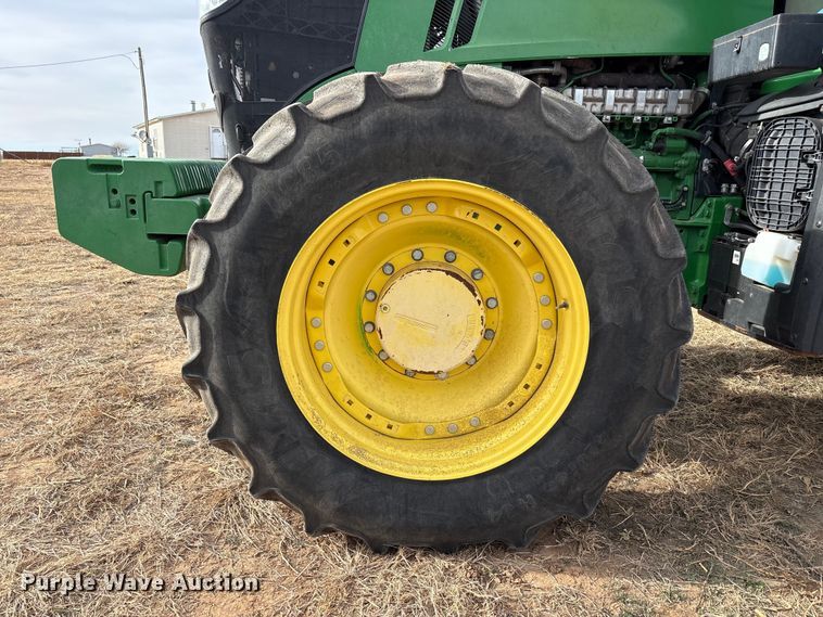 image for item EU4742 2014 John Deere 7210R MFWD tractor