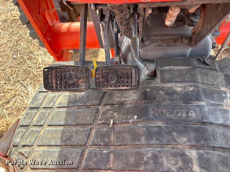 image for item EU4743 Kubota MX5400HST MFWD tractor