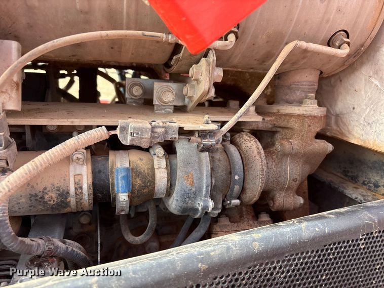 image for item EU4743 Kubota MX5400HST MFWD tractor