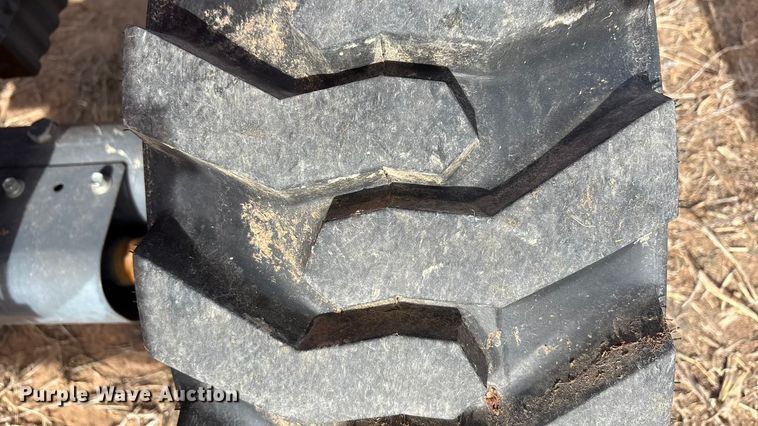 image for item EU4743 Kubota MX5400HST MFWD tractor