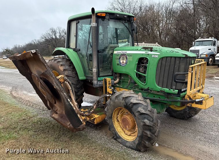 image for item EU5479 2009 John Deere 7130 MFWD tractor
