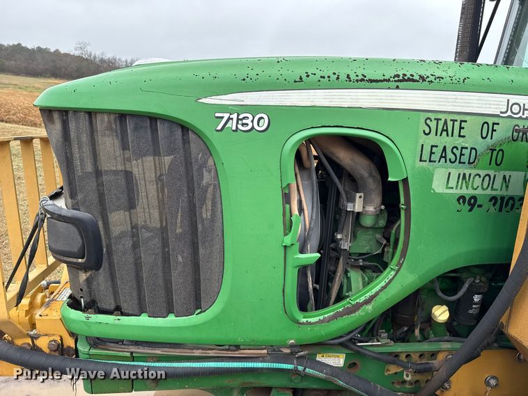 image for item EU5479 2009 John Deere 7130 MFWD tractor