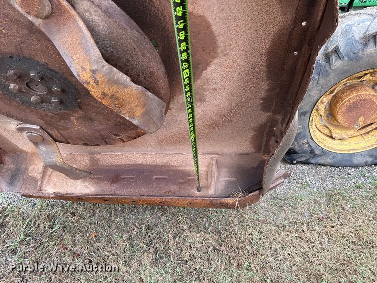 image for item EU5479 2009 John Deere 7130 MFWD tractor