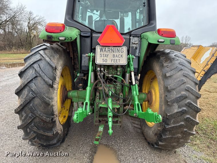 image for item EU5479 2009 John Deere 7130 MFWD tractor