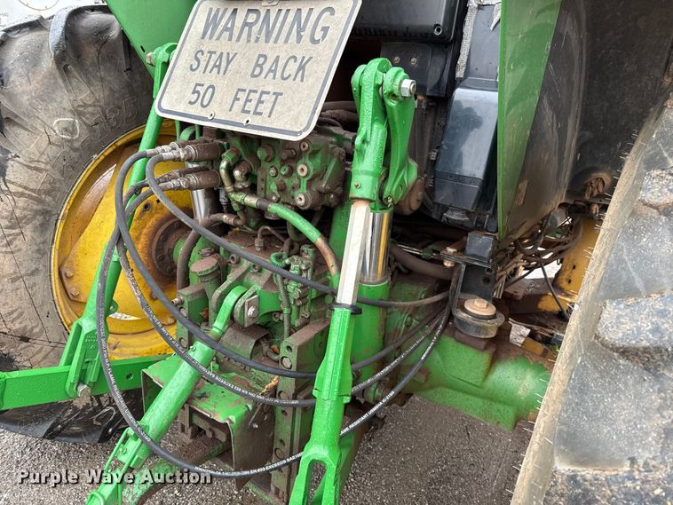 image for item EU5479 2009 John Deere 7130 MFWD tractor