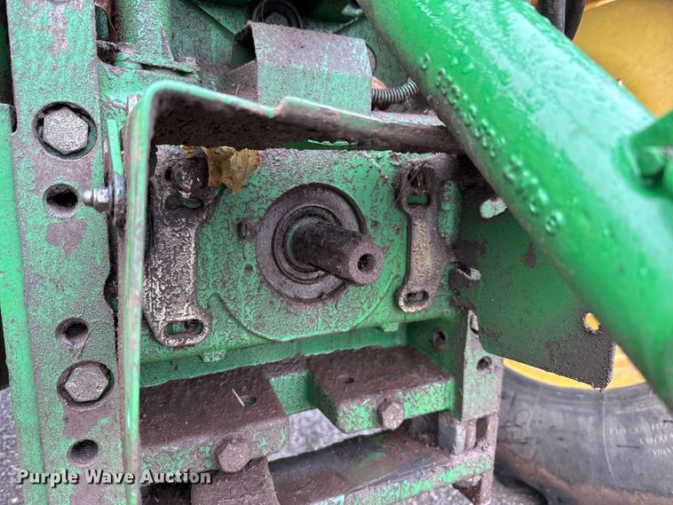 image for item EU5479 2009 John Deere 7130 MFWD tractor