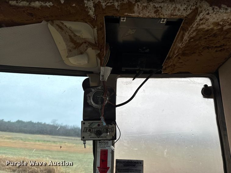 image for item EU5479 2009 John Deere 7130 MFWD tractor