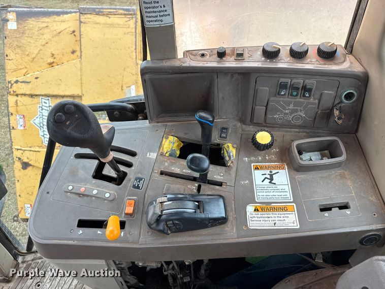 image for item EU5479 2009 John Deere 7130 MFWD tractor