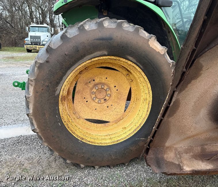 image for item EU5479 2009 John Deere 7130 MFWD tractor
