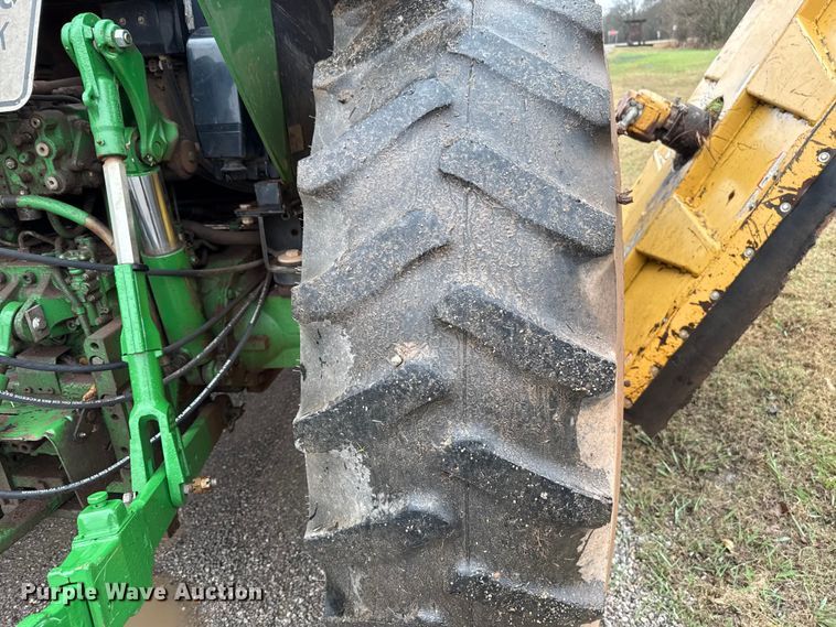image for item EU5479 2009 John Deere 7130 MFWD tractor
