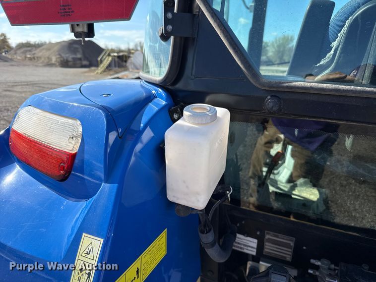 image for item EU5498 2019 New Holland PowerStar 75 MFWD tractor