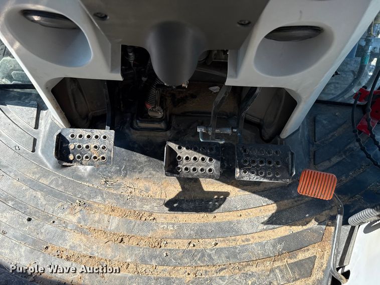 image for item EU5498 2019 New Holland PowerStar 75 MFWD tractor