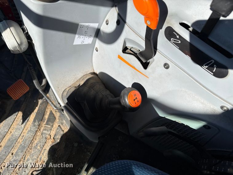 image for item EU5498 2019 New Holland PowerStar 75 MFWD tractor